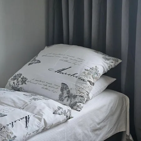 Apartment #1 In Der Altstadt Von Stadtroda