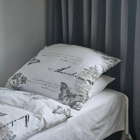 Apartamento #1 In Der Altstadt Von Stadtroda